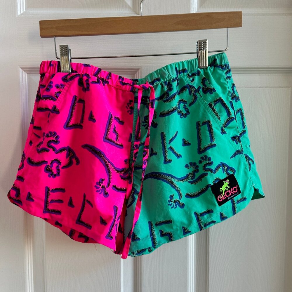 Gecko Hawaii retro nylon color block beach shorts